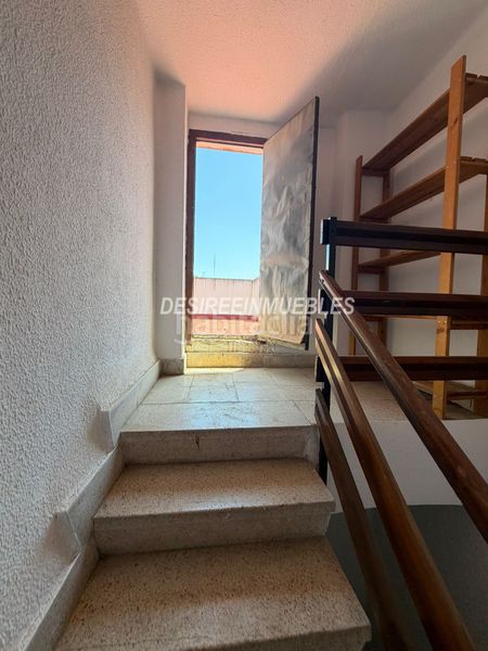 Foto 692e77e5-e987-4d02-8b87-6f5551878e61. Edificio en Centro Ciudad Manises