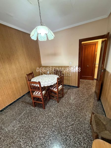 Foto baf82335-1e07-487b-bd0a-8f2d964a6e5c. Edificio en Centro Ciudad Manises