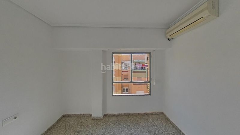 Foto 519da253-5c51-4c6e-a52f-f91fa57115da. Pis a Els Orriols Valencia