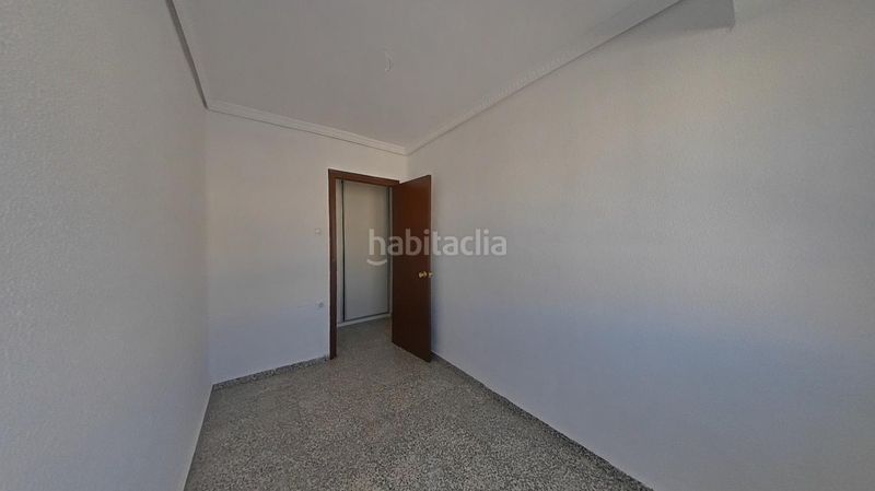 Foto f6272b8f-78de-43d6-bf65-ba6440929d1b. Pis a Els Orriols Valencia
