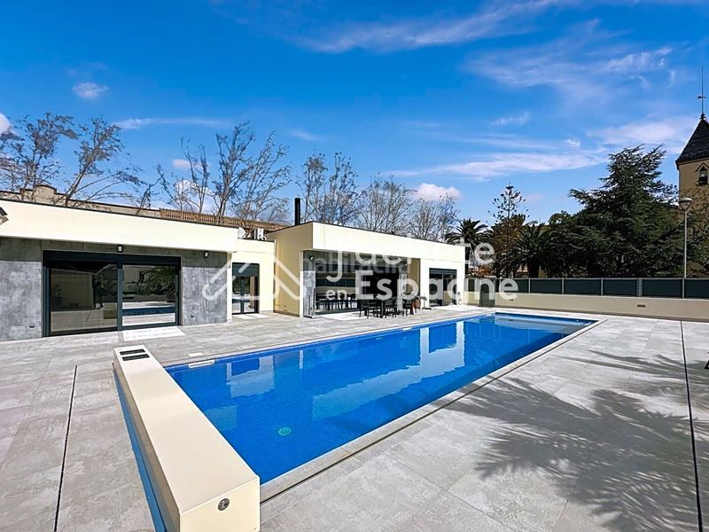 Foto 32558e19-63d9-4964-a3d8-4da153ff1d23. Casa amb piscina a Vilanova d´Escornalbou