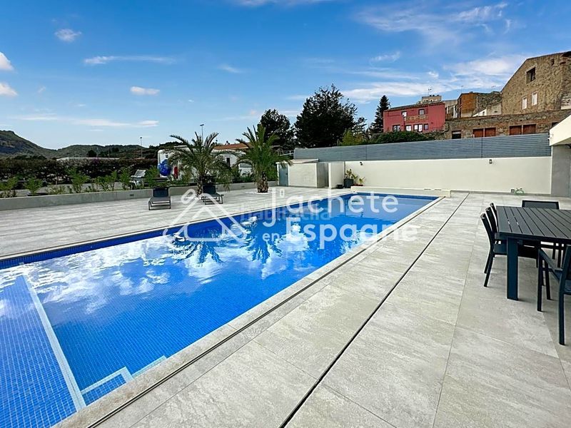 Foto 8605c197-5f57-4177-bd05-ed31a09142aa. Casa amb piscina a Vilanova d´Escornalbou