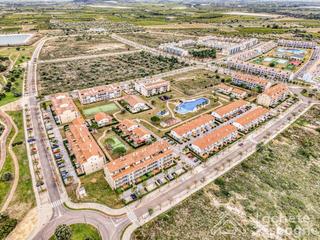Casa pareada  Valencia. Mágnifica casa pareada con vistas a la piscina