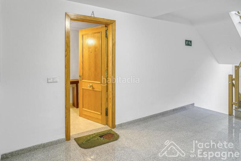 Foto fa91032b-7e75-429f-9fb9-36ad5090f2d0. Piso magnifico piso soleado en calig en Cálig