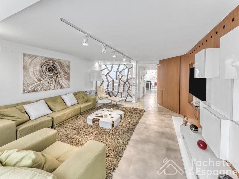 Foto e3ae296e-90ab-4921-a192-b08da142913d. Casa amb calefacció aparcament a Rossell