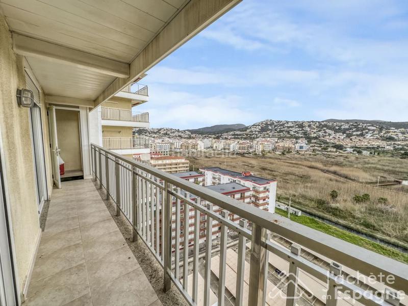 Foto 19235455-da94-4684-88bf-f59bc925ed7d. Appartement avec piscine dans Playa Norte Peñíscola