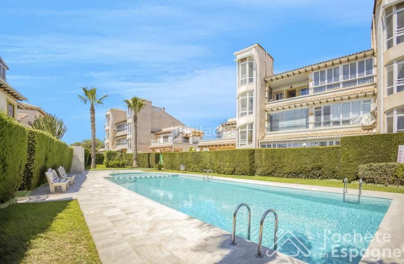 Foto 9327faa4-ceb3-459b-a3a2-84381e857f5e. Ático luminoso atico con solarium privado en Zeniamar - Horizonte - La Campana Orihuela