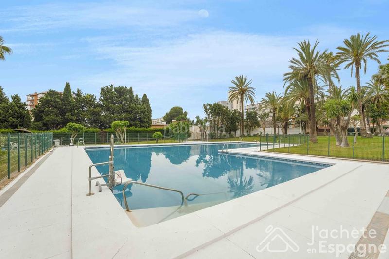 Foto 4606f936-71e1-4e7d-a4ed-ee2696cf39a4. Apartament amb piscina a Solymar Benalmádena