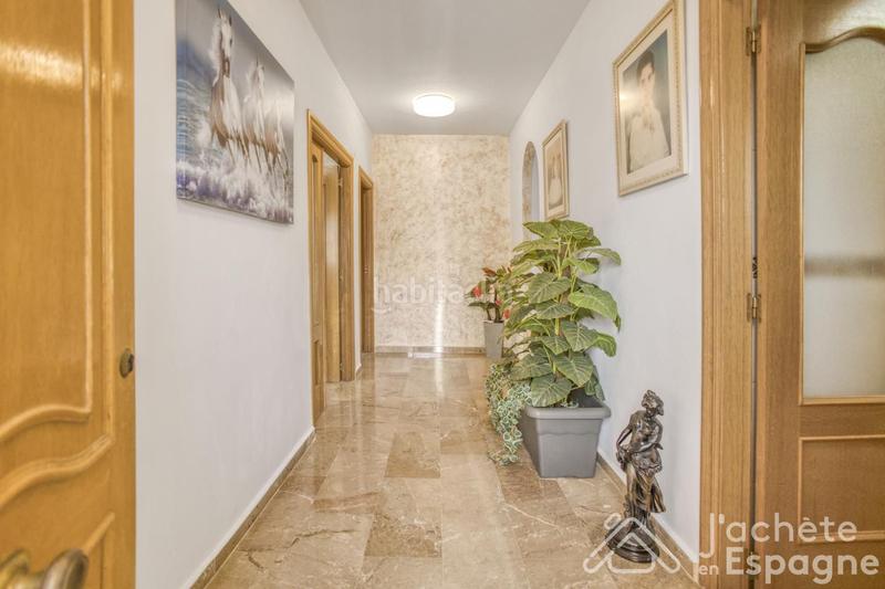 Foto 01a9d645-bf5e-4622-bc7e-9da7f14b2af0. Casa chalet en zona exclusiva en Coloma Nucia (la)