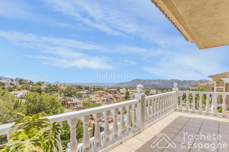 Foto 110661c4-6a11-4c1d-9bb2-98dde0e7b8fc. Casa chalet en zona exclusiva en Coloma Nucia (la)