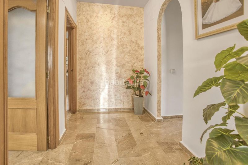 Foto 390b1284-528c-40e0-85e7-7d92ebb121ec. Casa amb calefacció aparcament piscina a Coloma Nucia (la)