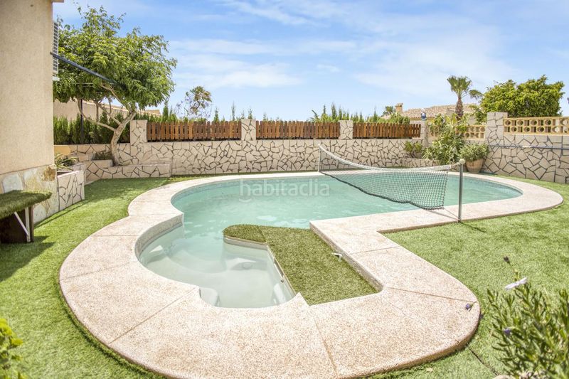 Foto 7d668fe4-ab1c-4ab1-b0e0-60ebe9a4c63b. Casa amb calefacció aparcament piscina a Coloma Nucia (la)