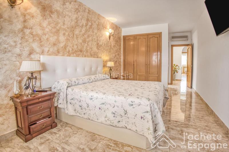 Foto 9e8a7955-5ed1-46f7-bdb0-8d3271022148. Casa chalet en zona exclusiva en Coloma Nucia (la)