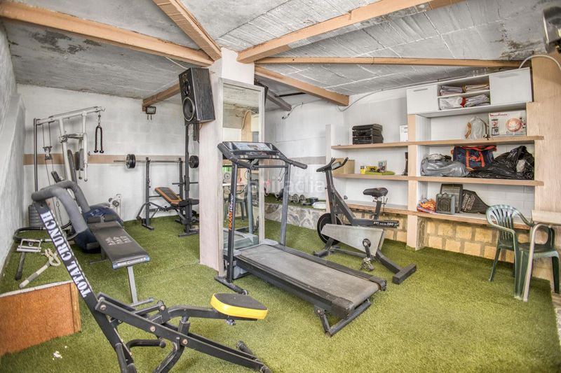 Foto cb362de2-3f5b-4f04-bc23-ac4c941d6f31. Casa amb calefacció aparcament piscina a Coloma Nucia (la)