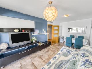 Pis  Valencia. Fabuloso apartamento con espectacular terraza en golfmar resort