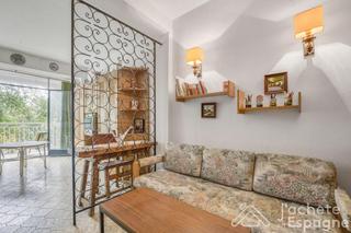 Pis  Antonio machado. En venta  apartamento con terraza, jardín y piscina a 350 m de p