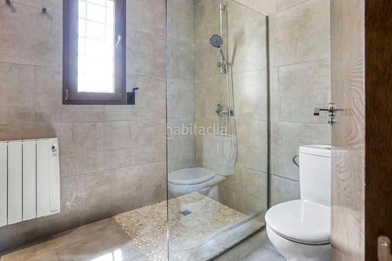 Foto 5e658135-f1d8-48e2-93a0-0bb3a512bbfc. Casa amb aparcament piscina a Camí de Paterna-Lloma del Calderer Bétera