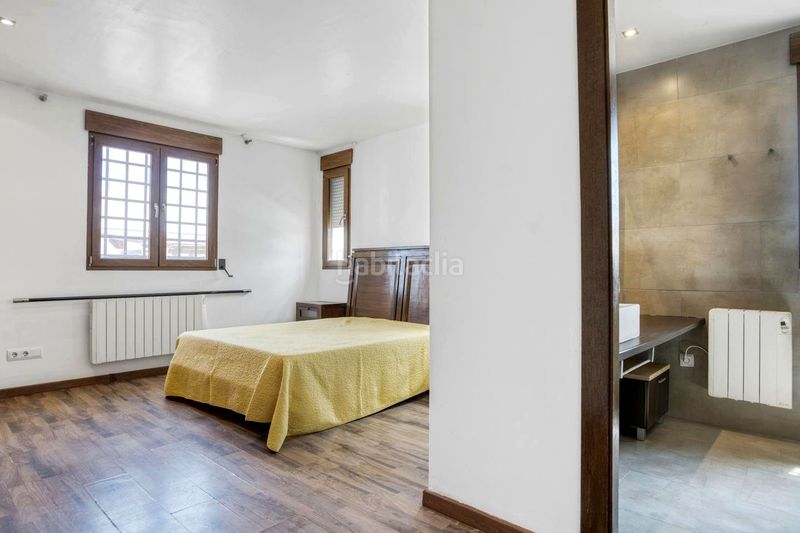 Foto f43765b3-0179-44f9-a0f1-044b4ebbb9aa. Casa amb aparcament piscina a Camí de Paterna-Lloma del Calderer Bétera