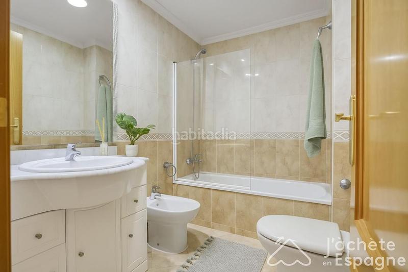 Foto 3f1975ac-f317-435e-9480-5bc80ab8341d. Apartament amb aparcament a Centro puerto Sagunt