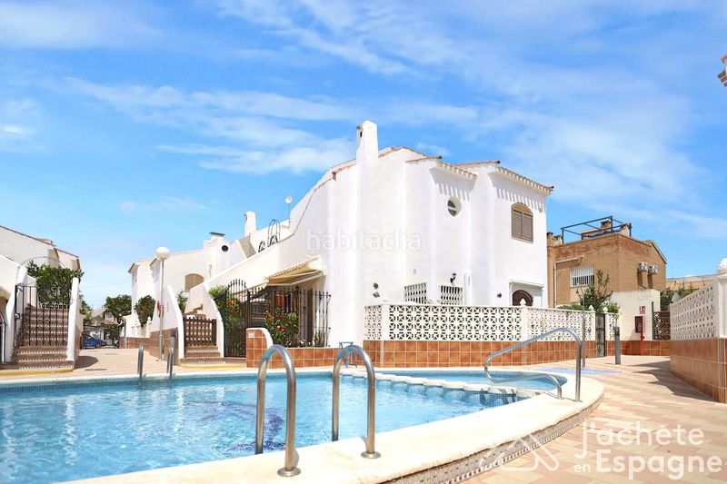 Foto 9abee93d-e562-4870-b5c1-46a23719ef1a. Apartament amb piscina a Zona los Frutales Torrevieja