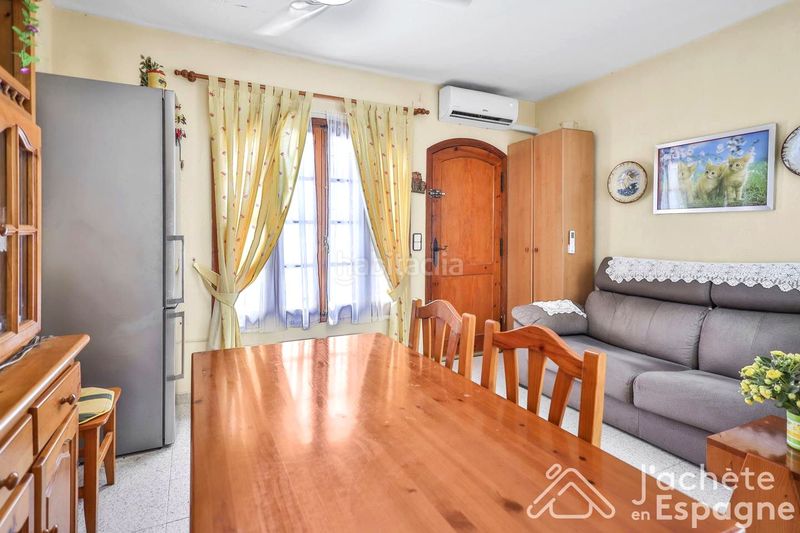 Foto b5c7f9fc-b915-4d48-831d-867114d61d95. Apartament amb piscina a Zona los Frutales Torrevieja