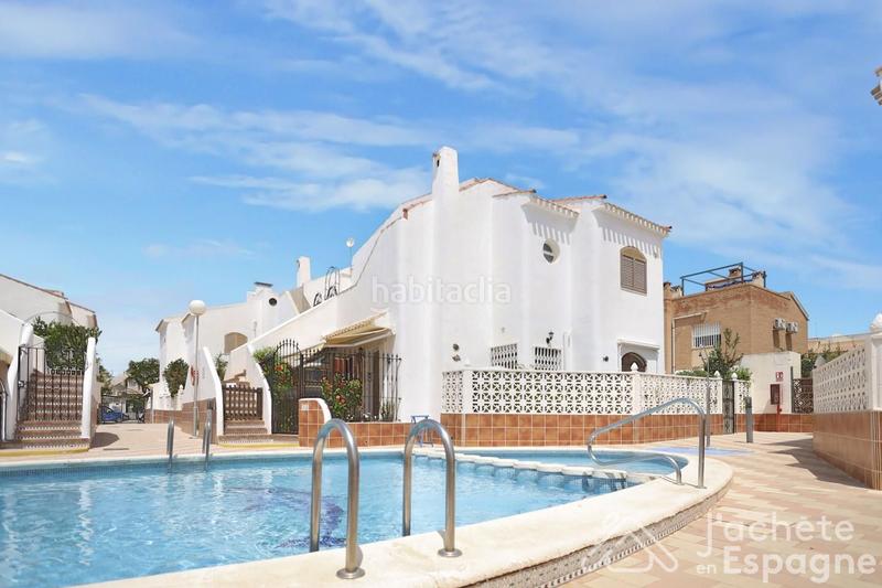 Foto ef142894-3f00-4b3d-b32d-c33b12894354. Apartamento piso en venta en Zona los Frutales Torrevieja