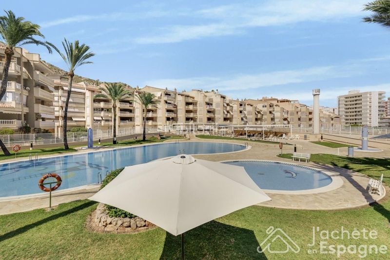 Foto d2ed2f76-83dd-4bc9-bc76-012cbe23245c. Apartament amb piscina a Racó Cullera