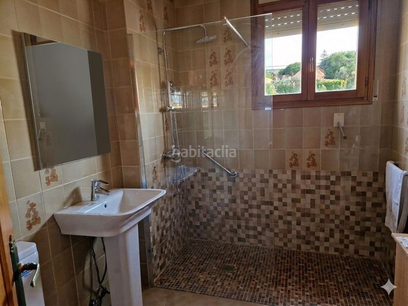 Foto f6c30ea7-836e-4682-b29f-ee0a42f020d4. Casa amb calefacció aparcament a Costa Norte Vinaròs