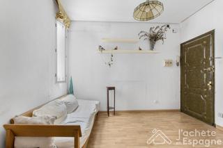Pis  Del salitre. Piso en venta en calle del salitre