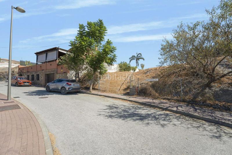 Foto 057be739-f2d5-4e72-92dc-174b6baf84c9. Terreny residencial a Almayate Bajo