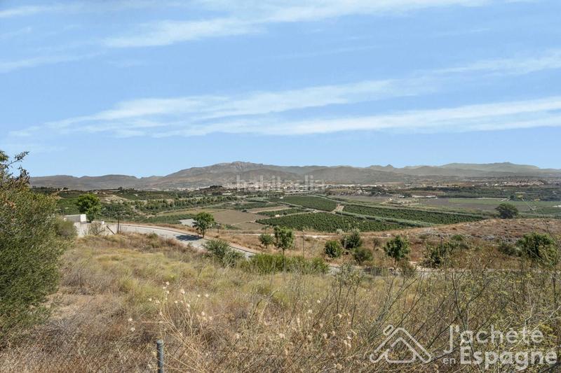 Foto 98d0fdb0-31bc-4bd7-9249-19aff4aa2f41. Terreny residencial a Almayate Bajo