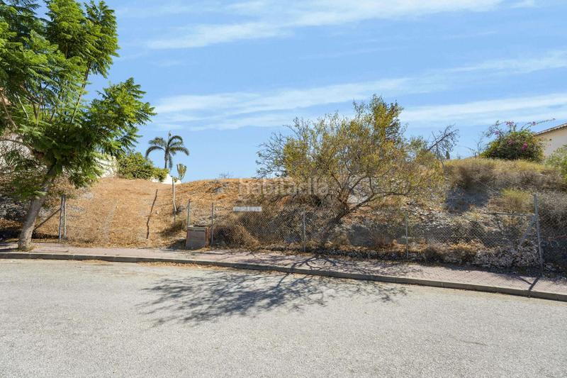 Foto bf34e033-53b8-48c4-90e9-1efaa6011fe3. Terreny residencial a Almayate Bajo