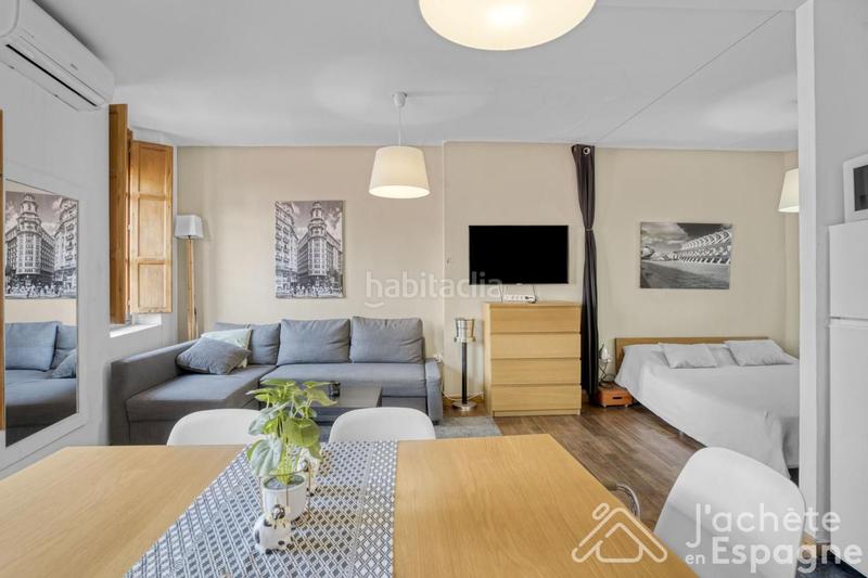 Foto 5e9f3213-ca28-474d-bf1f-b4d6b14719d1. Estudio piso en venta en ciutat vella en El Mercat Valencia