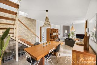 Maison  Central. En venta  casa con vistas al mar y a la montaña  monte alto, ben