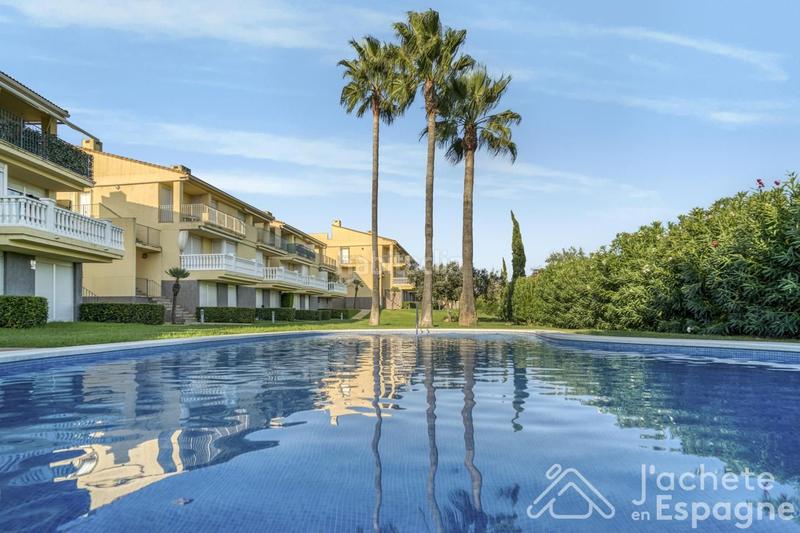 Foto 067c65c1-7308-4e51-ac68-344156974972. Planta baja  en panoramica golf 2 terrazas, garaje y trastero en San Jorge