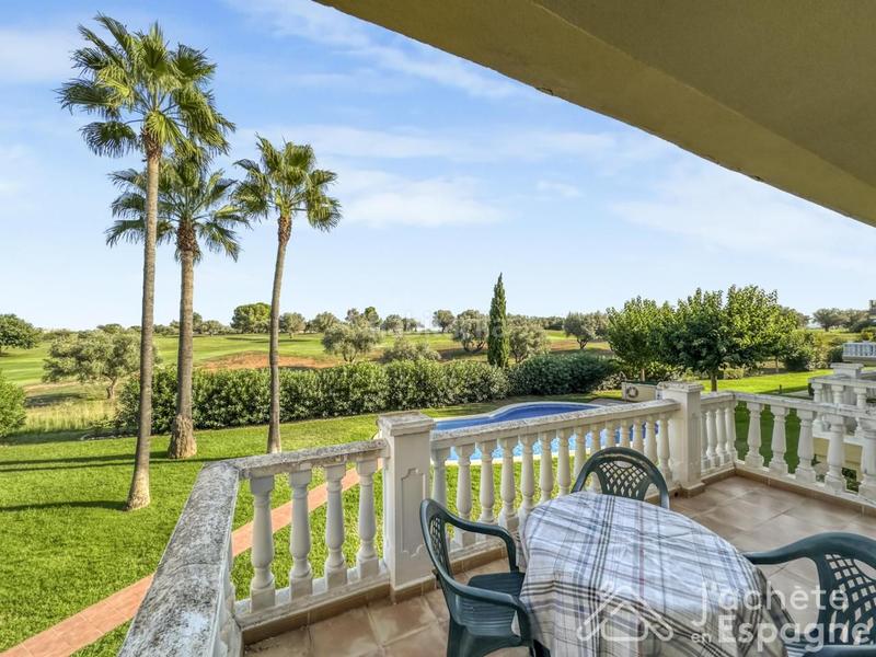 Foto 45c322ef-64bc-49b0-9a0e-a3b71a874498. Planta baja  en panoramica golf 2 terrazas, garaje y trastero en San Jorge