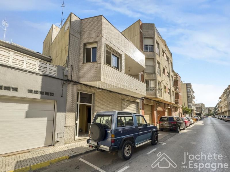Foto 0b9f2508-fd9a-42be-9626-cd89db4cd02d. Casa amb calefacció aparcament a Casco Urbano Vinaròs