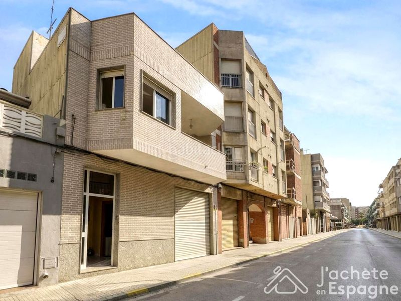 Foto 62c34d7c-b89e-4a5b-a234-e9b124bb4ddc. Casa amb calefacció aparcament a Casco Urbano Vinaròs