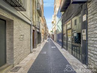 Haus  Carrer de sant isidre. Casa en venta en el casco urbano de vinaròs, terraza, totalmente