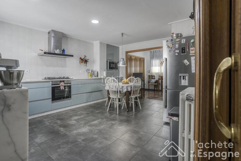 Foto a825ce12-b817-4ba4-941e-4eb2e79f874f. Apartamento excepcional ático de lujo en El Mercat Valencia