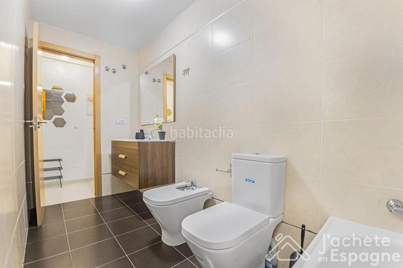 Foto 355b4e15-c299-40fb-8677-229a1e608b9a. Apartament amb calefacció aparcament a El Molino Torrevieja