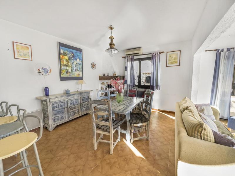 Foto 408363e8-6d49-4c21-8d3f-4d59dc410116. Haus mit heizung parking pool in Costa Norte Vinaròs