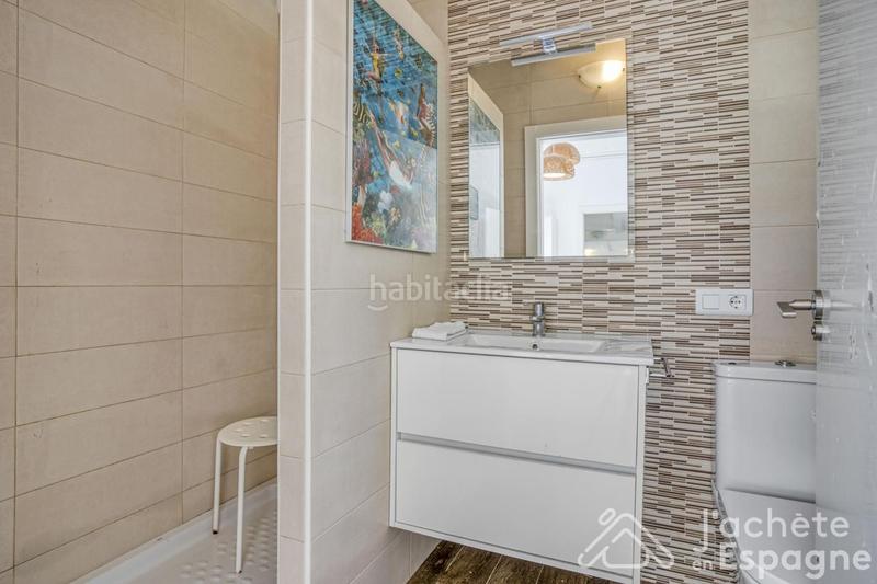 Foto 0c09e7fc-9f89-4403-a0e5-24f85b2703c6. Masia amb calefacció aparcament a Alfara de Algimia