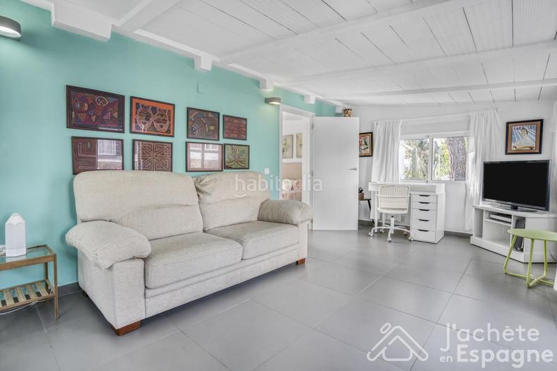 Foto d846b8fd-f42a-4ea3-84c4-b31fd9764ca2. Masia amb calefacció aparcament a Alfara de Algimia