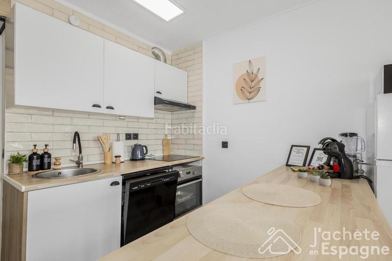 Foto 0c507e19-e162-476b-b15b-aafc77404553. Piso se vende piso en el chaparral en Zona Carrefour - Urbanizaciones Torrevieja