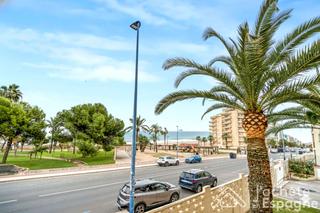 Apartament  Valencia. Oportunidad única piso en primera línea de playa en peñíscola