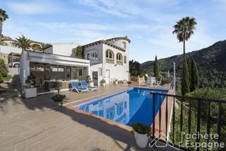 Casa  Carrer riu girona. Maravilloso chalet