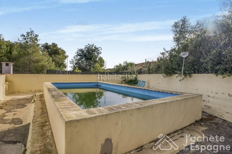 Foto 9c9c41d0-a6d9-467f-91f1-6e1d90e591eb. Casa amb calefacció piscina a Monserrat