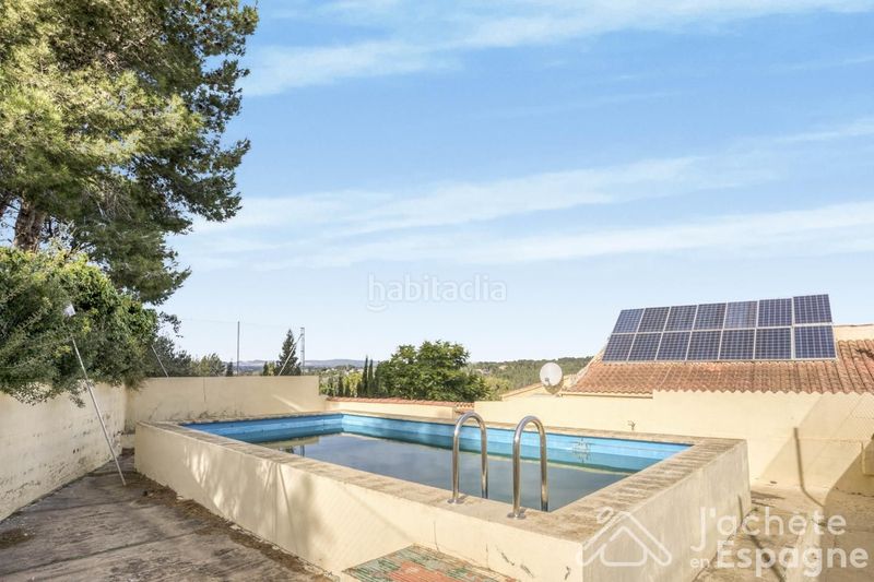 Foto cab929e6-b674-40f1-89a0-c8cb5ae08970. Casa amb calefacció piscina a Monserrat
