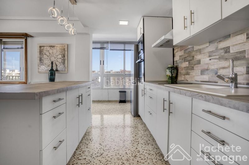 Foto a5087ac1-bd60-4fd8-b0f3-fbb9944b4bd3. Flat with parking in Sant Antoni Cullera